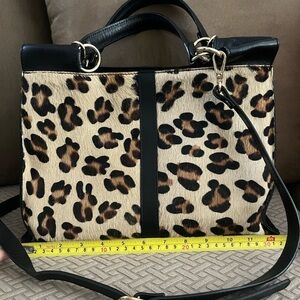 Divina Firenze Italian Leather Leopard Handbag